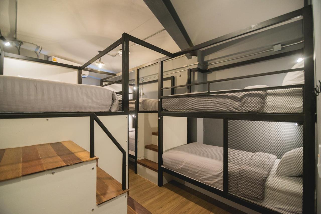 Chernchan Hostel Чантабури Экстерьер фото