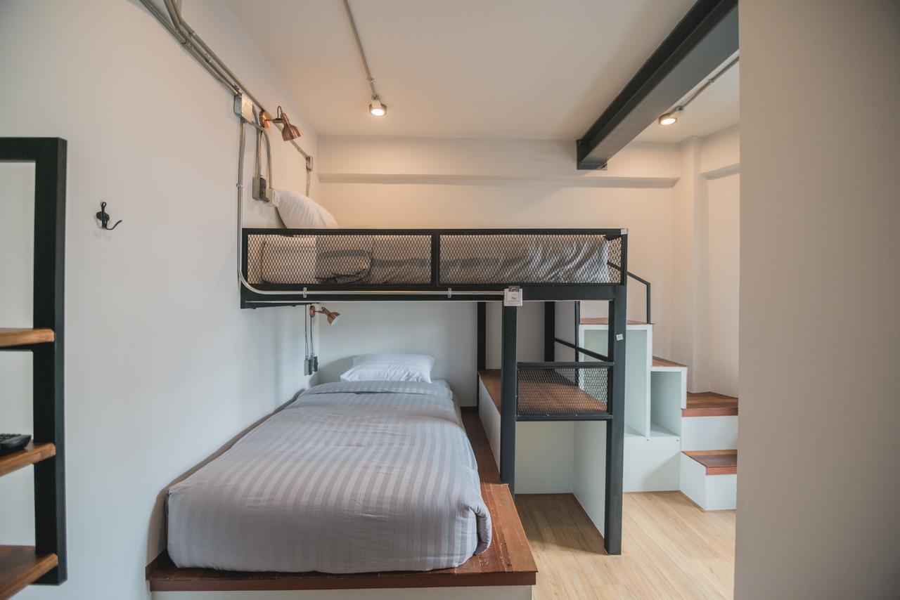 Chernchan Hostel Чантабури Экстерьер фото